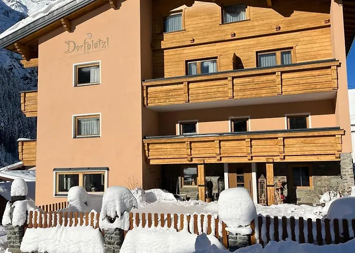 Pension Dorfplatzl Pitztal