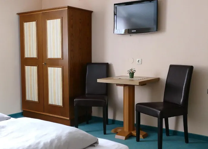 Pension Dorfplatzl Pitztal
